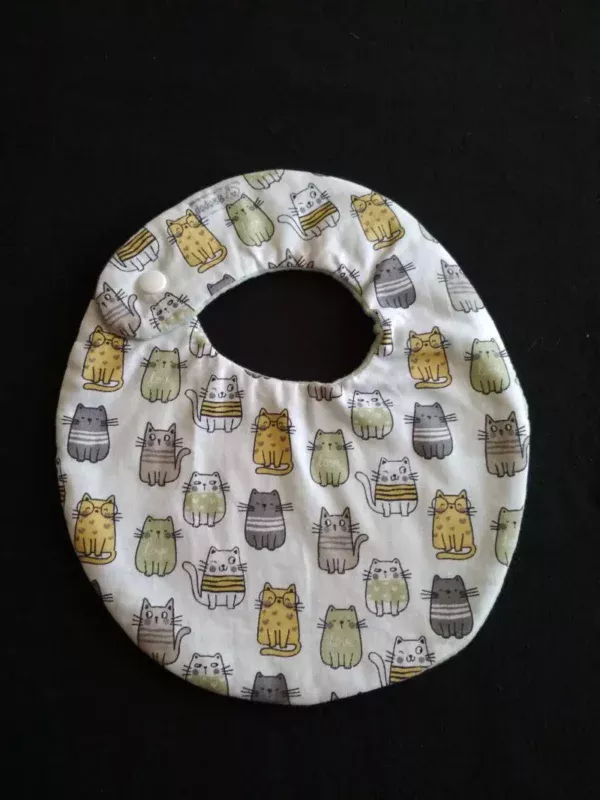 Bavoir "Chats verts"