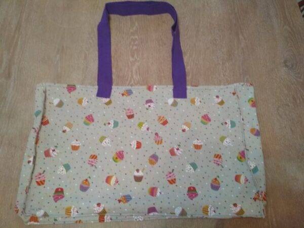 SAC DE JOUET-PLACE "cupcakes multicolor"