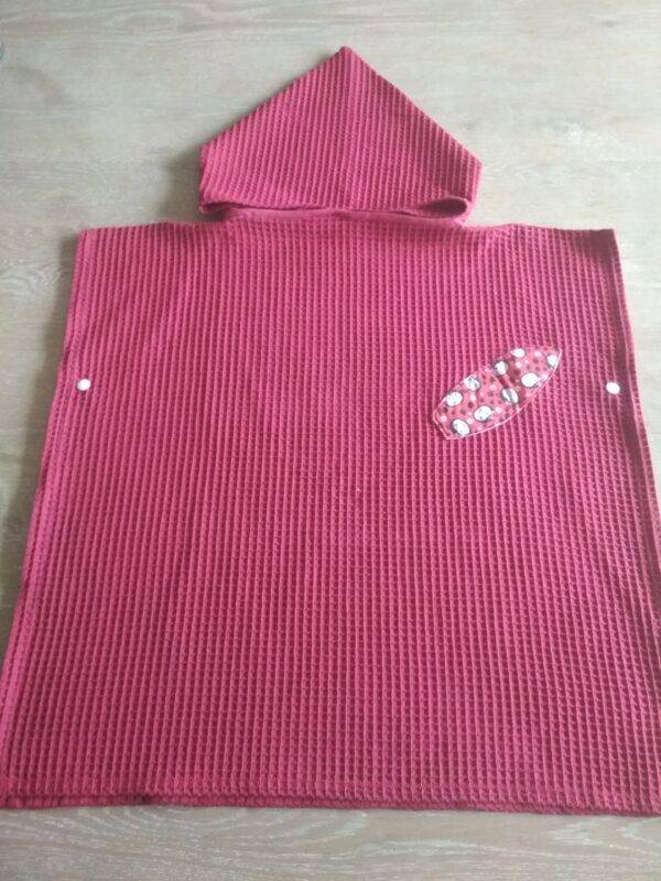 PONCHO "surf têtes coccinelles" rouge